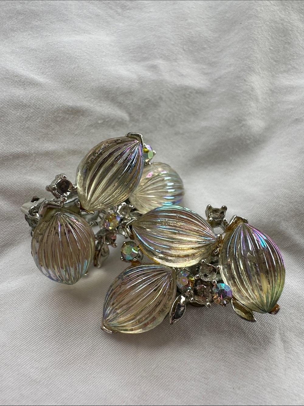 Vintage Lisner Aurora Crystal Cluster Clip-On Earrings - Iridescent